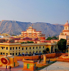 rajasthan tour by tempo traveller